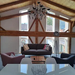 Neu! Im Lueftlmalereck, Hennalahaus , Oberammergau Germany